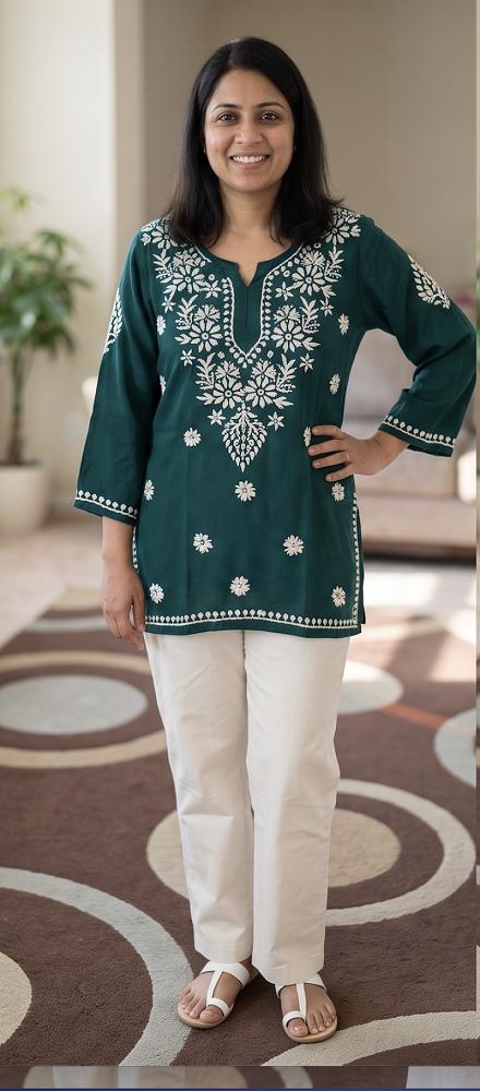 Chikankari Cotton Kurti: Floral Embroidery, Straight Silhouette (3/4 Sleeves)